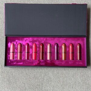 MAC pretty shiny things mini lipstick set
